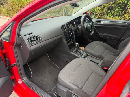2020 Volkswagen Golf - photo 15