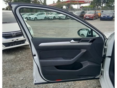 2016 Volkswagen Passat - photo 9