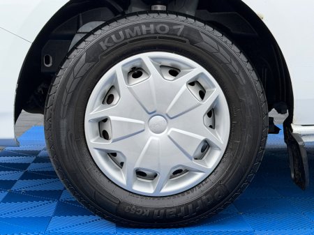 2023 Ford Transit Custom - photo 11