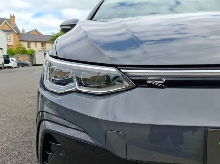 2024 Volkswagen Golf - photo 25