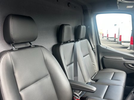 2026 Mercedes-Benz Sprinter - photo 9