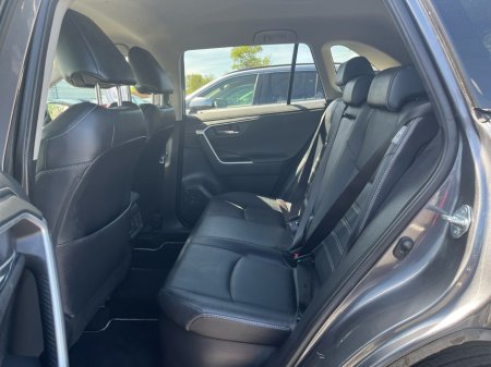 2021 Toyota RAV4 - photo 7