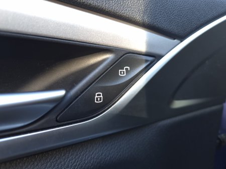 2021 BMW 5-Series - photo 26