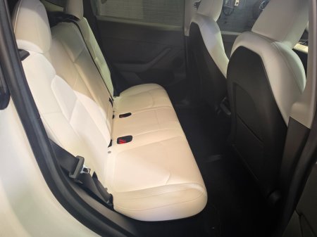 2023 Tesla Model Y - photo 19