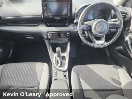 2024 Mazda Mazda2 - photo 2