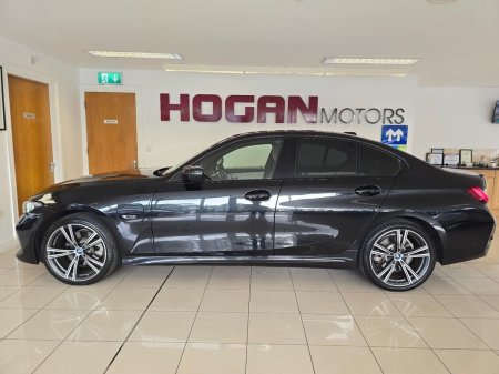2023 BMW 3-Series - photo 4