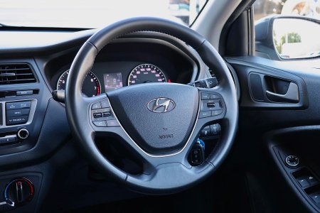 2018 Hyundai i20 - photo 8