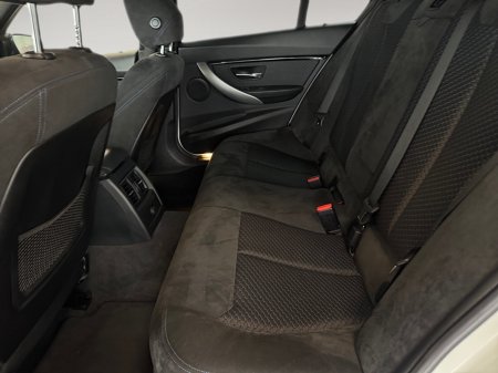 2016 BMW 3-Series - photo 16