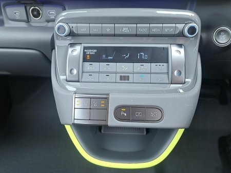 2027 Hyundai INSTER - photo 30
