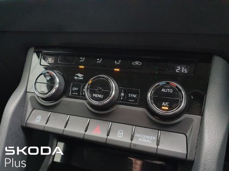 2023 Skoda Karoq - photo 16