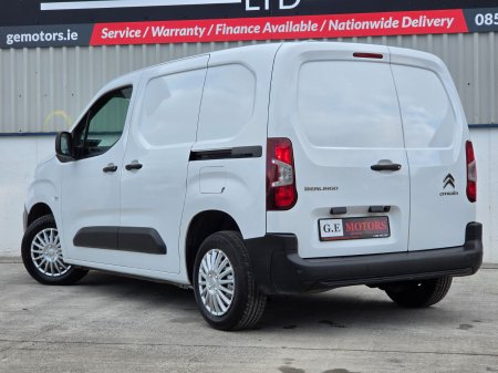 2023 Citroen Berlingo - photo 9