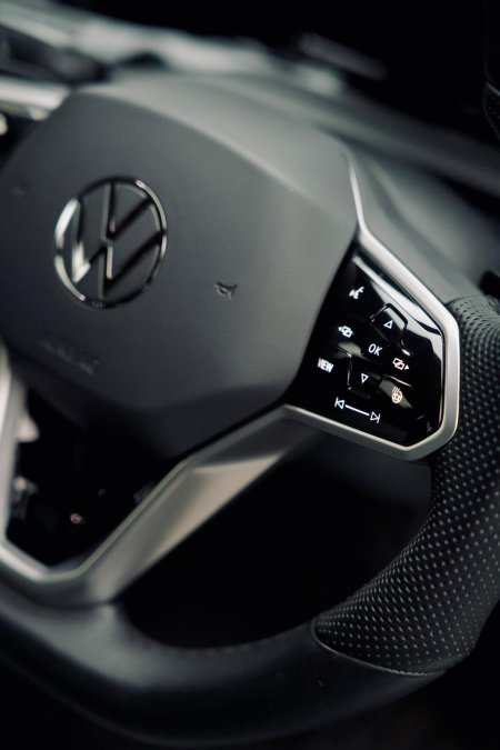 2024 Volkswagen Golf - photo 12