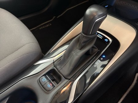 2020 Toyota Corolla - photo 13