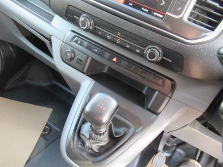 2022 Citroen Dispatch - photo 4