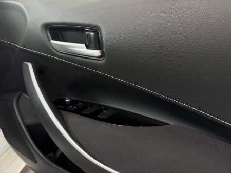 2019 Toyota Corolla - photo 12