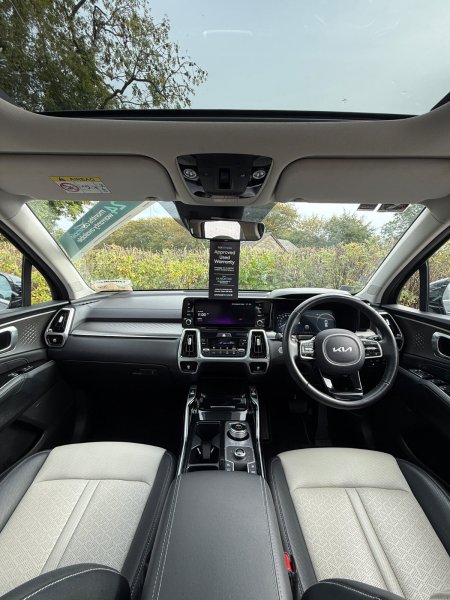 2023 Kia Sorento - photo 16