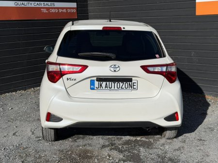 2017 Toyota Yaris - photo 5