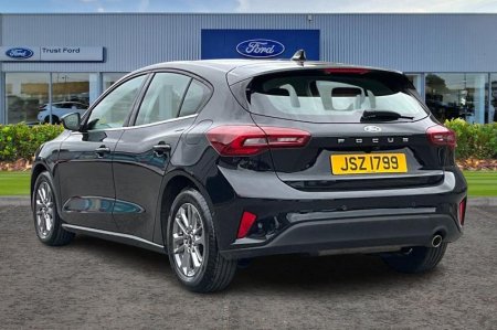 2025 Ford Focus - photo 2