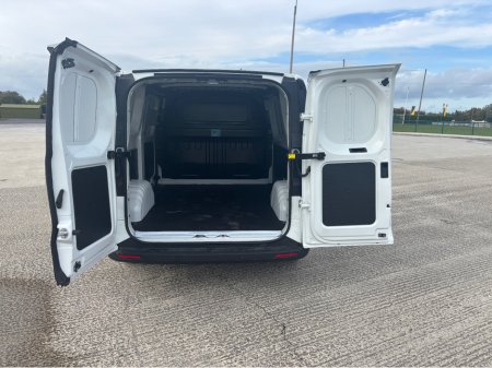 2027 Maxus DELIVER 7 - photo 10