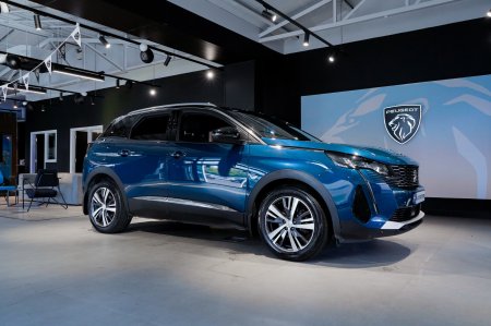 2023 Peugeot 3008 1.5 BlueHDi 130bhp Auto Allure