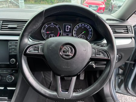 2017 Skoda Superb - photo 10