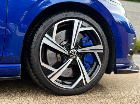 2021 Volkswagen Golf - photo 4
