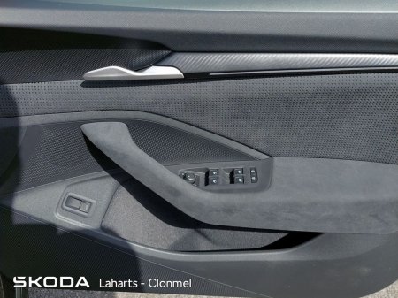 2026 Skoda Superb - photo 34