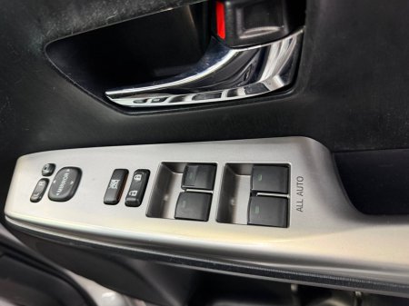 2017 Toyota Prius - photo 6