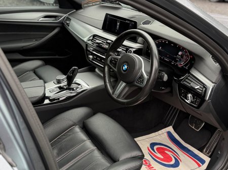 2020 BMW 5-Series - photo 26