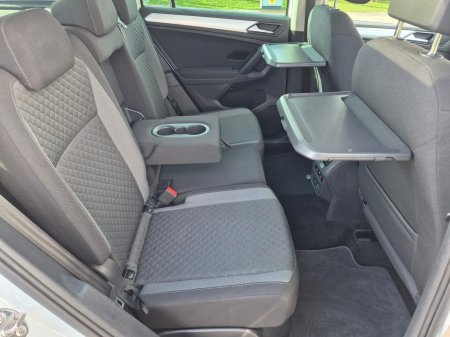 2018 Volkswagen Tiguan - photo 25