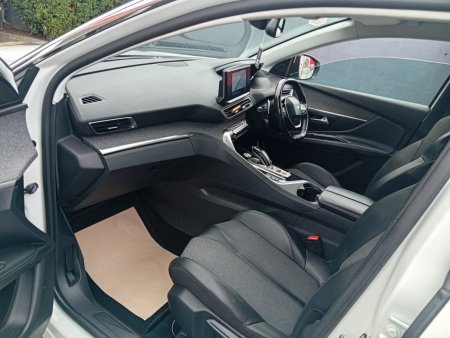 2021 Peugeot 3008 - photo 7