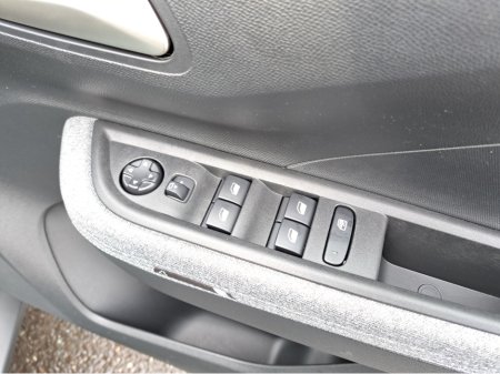 2026 Opel Frontera - photo 32