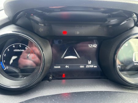 2020 Toyota Yaris - photo 8