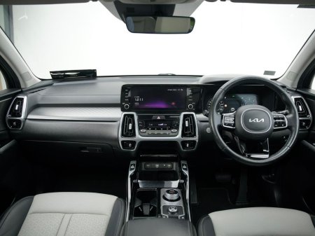 2023 Kia Sorento - photo 17