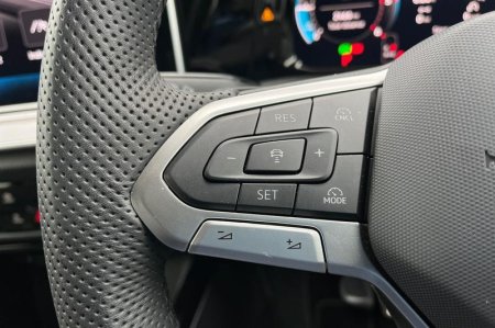 2026 Volkswagen Golf - photo 24