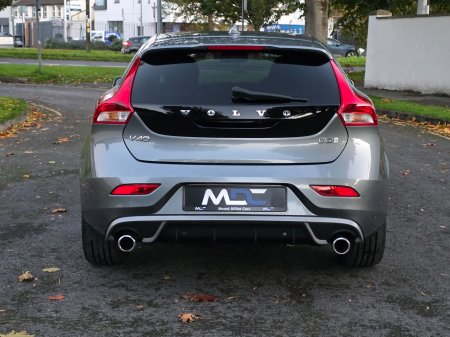 2018 Volvo V40 - photo 17