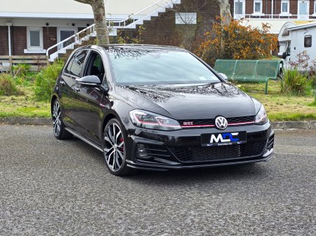 2020 Volkswagen Golf - photo 2