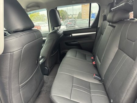 2026 Toyota Hilux - photo 7