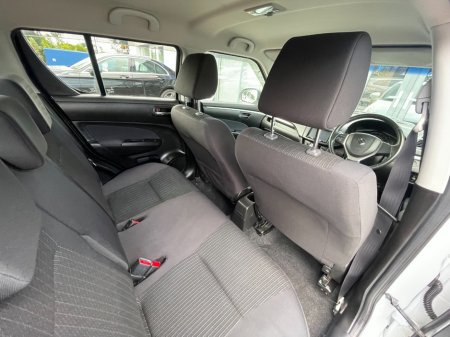 2015 Suzuki Swift - photo 9