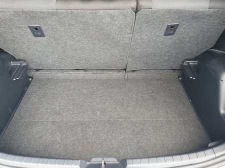 2019 Toyota Yaris - photo 19