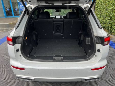 2022 Mitsubishi Outlander - photo 16