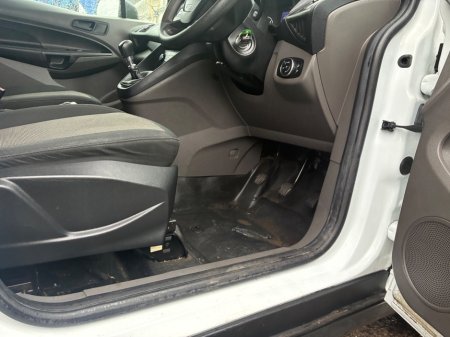 2020 Ford Transit Connect - photo 14