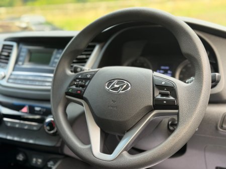 2017 Hyundai Tucson - photo 14