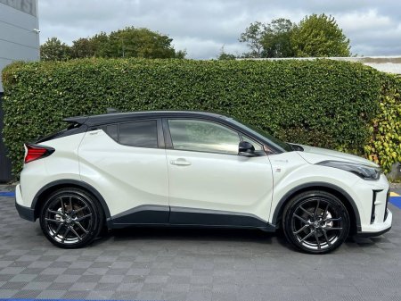 2020 Toyota C-HR - photo 2