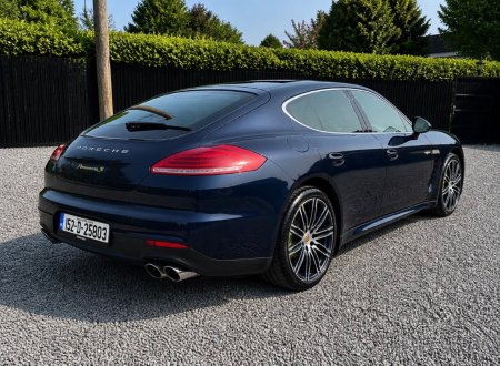 2015 Porsche Panamera - photo 3