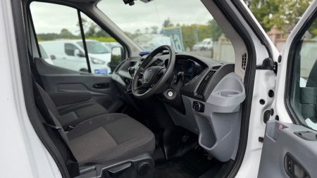 2019 Ford Transit - photo 13