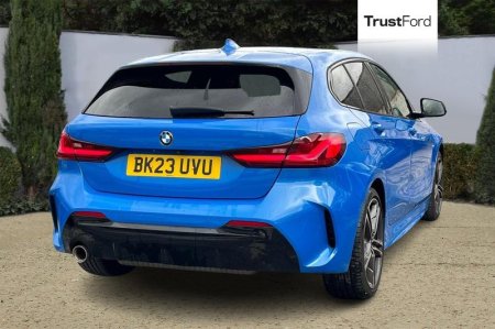 2023 BMW 1-Series - photo 4
