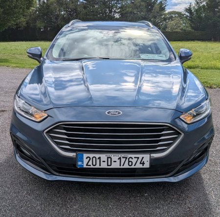 2020 Ford Mondeo - photo 2