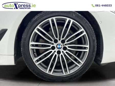 2019 BMW 5-Series - photo 17