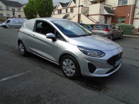 2022 Ford Fiesta - photo 4